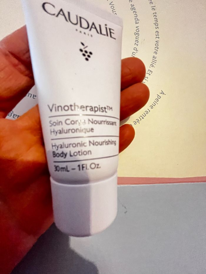 Soin du corps, nourrissant hyaluronique - photo numéro 2