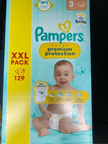 Couches Pampers taille 3