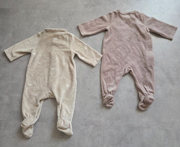 Lot de 2 pyjamas tape a l'œil 3mois - photo numéro 2
