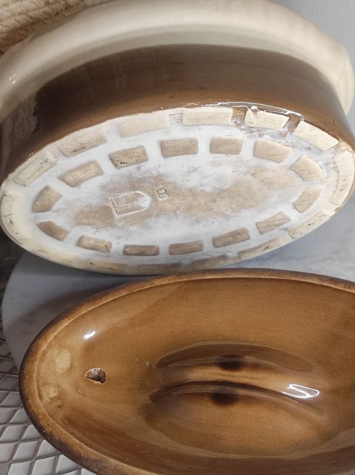 Grande terrine en grès vernissé - photo numéro 3