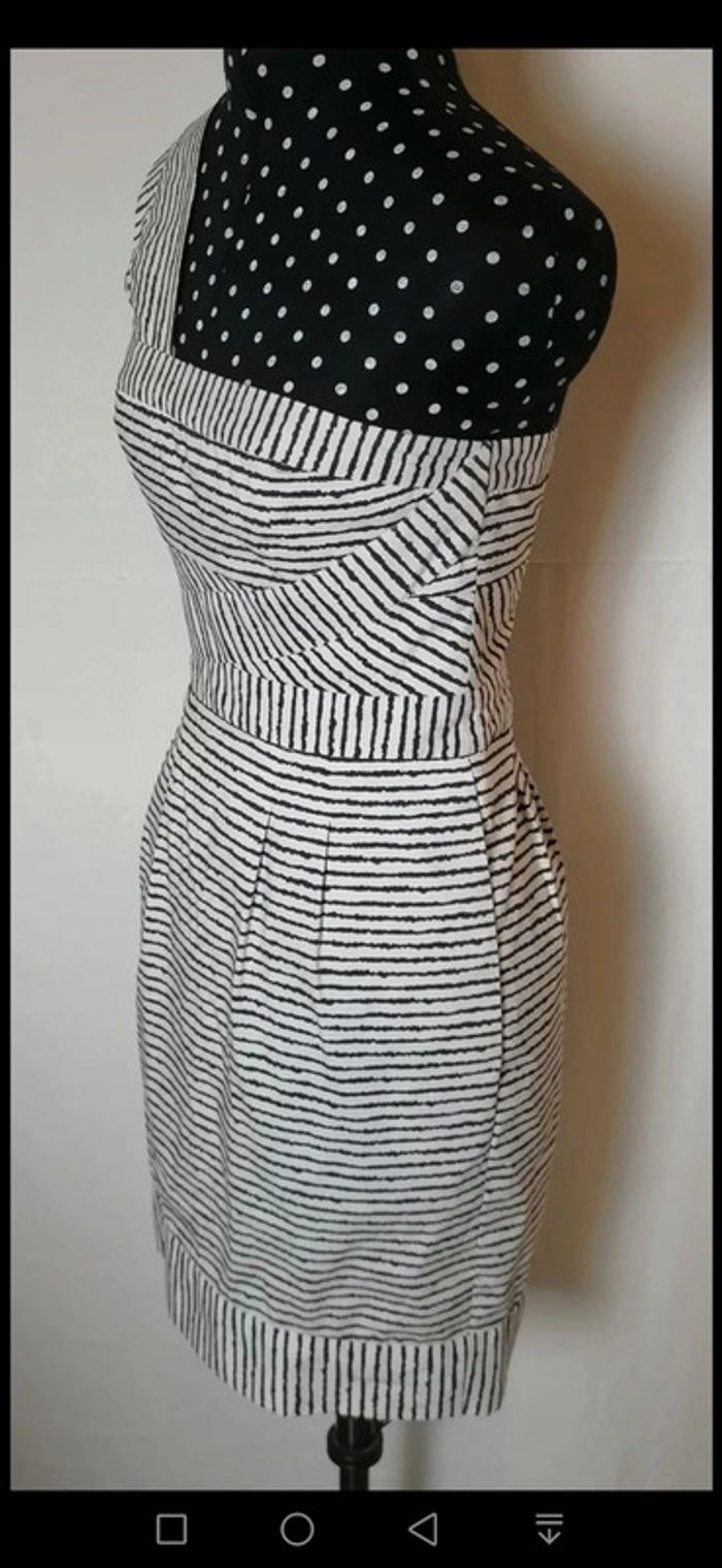 Robe rayures noir blanc Taille XS Bcbg MaxAzria - photo numéro 5