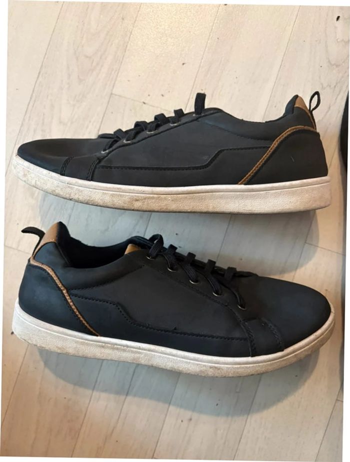 Basket tex 38 noir et marron bon etat - photo numéro 2