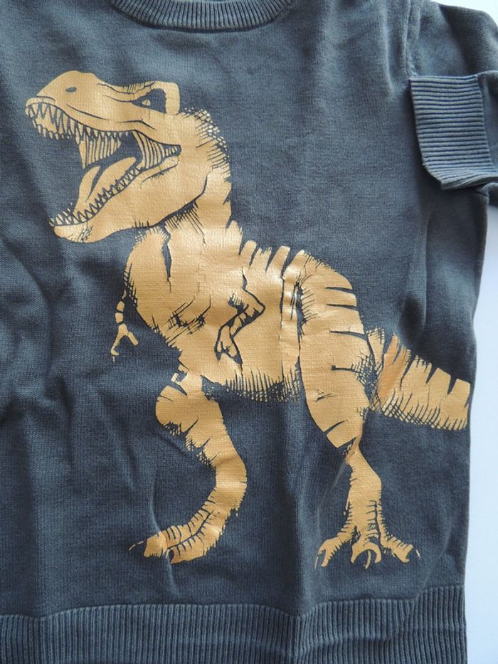 Pull dinosaure T-Rex 4 / 6 ans  (C4) - photo numéro 2