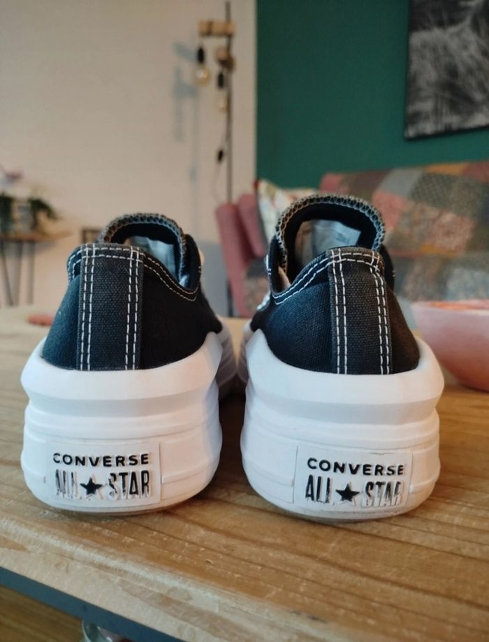 Baskets Converse - photo numéro 3
