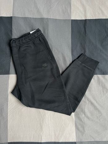 Ensemble Nike Tech Noir