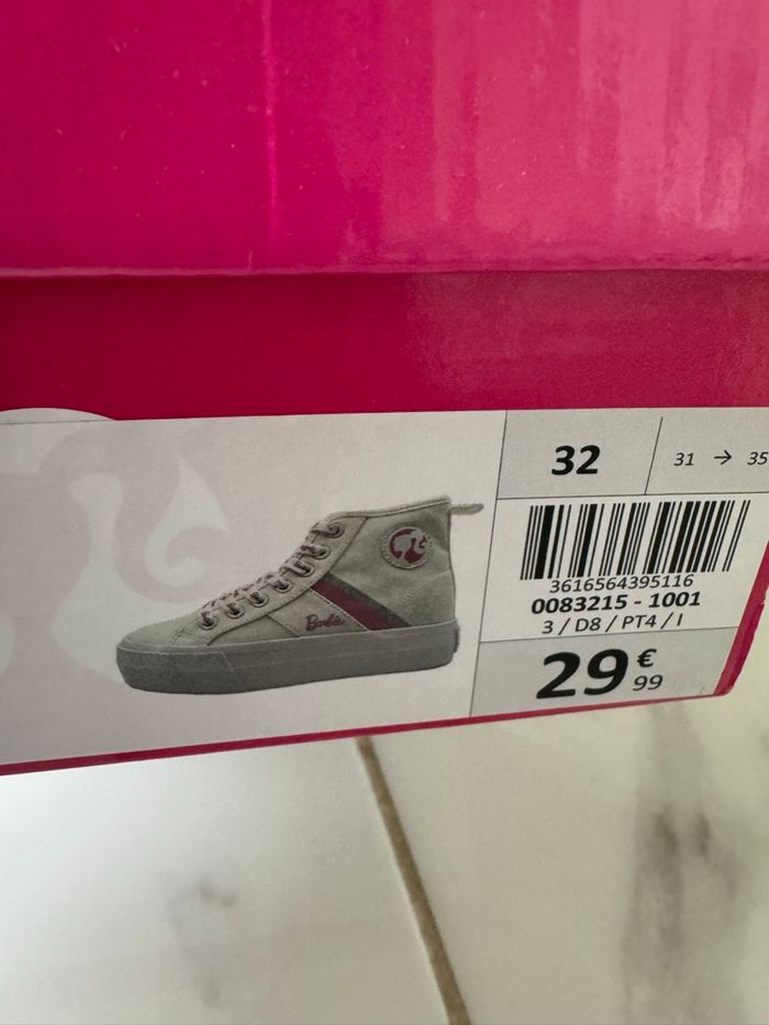 Baskets compensées Barbie pointure 32. - photo numéro 3