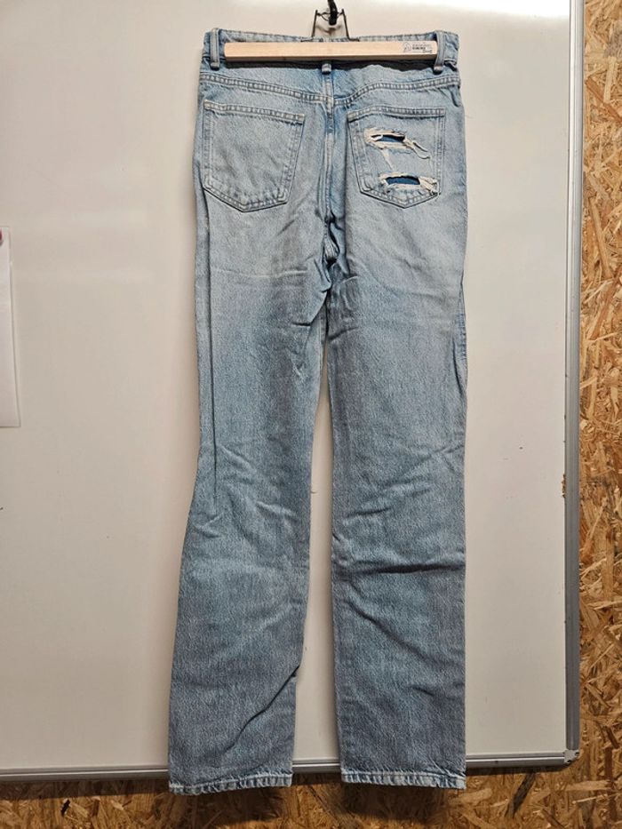 Jean troué zara taille 36 - photo numéro 2