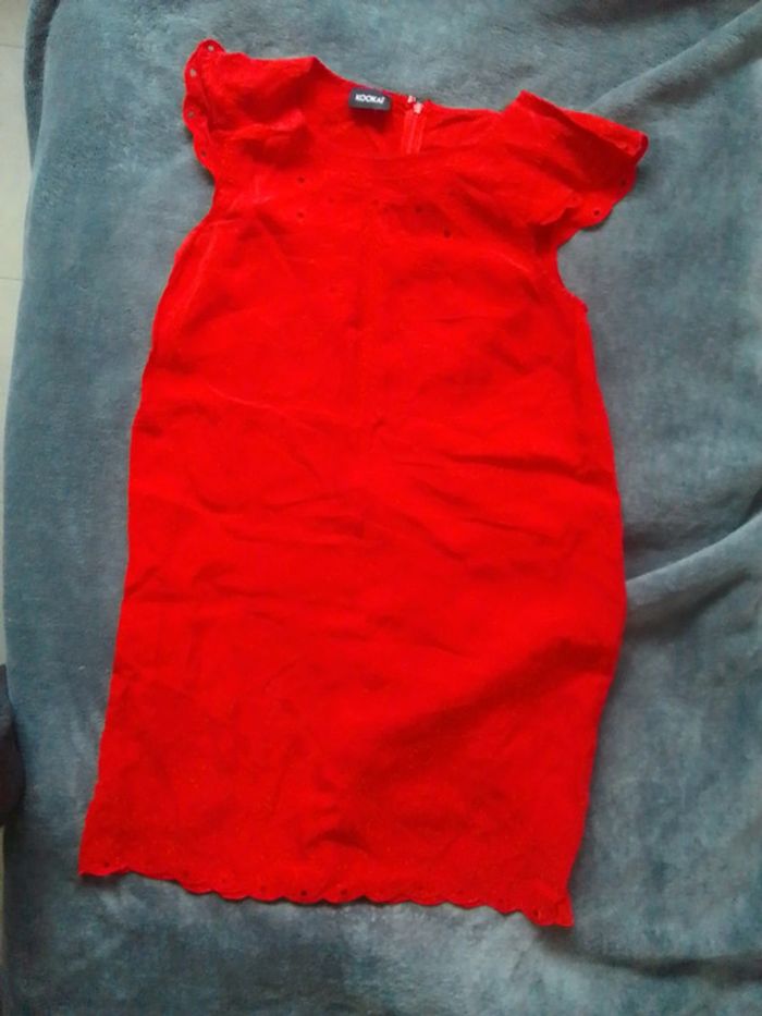 Robe rouge