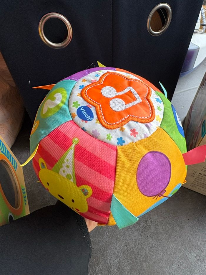 Balle multiactivites électronique