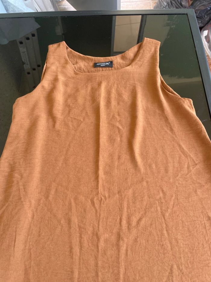 Jolie robe sans manches en taille 42 - photo numéro 5