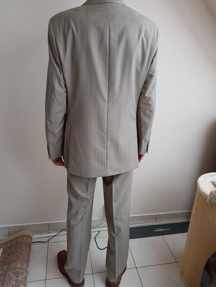 Costume veste et pantalon Armand Thiery taille 48 - photo numéro 4