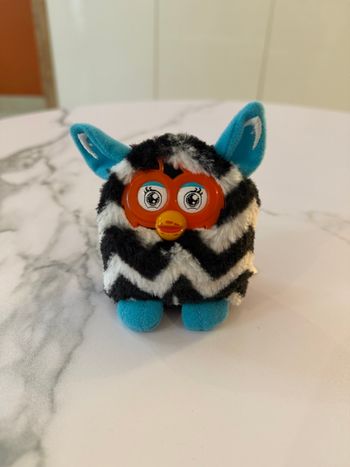 Furby macdo 2014