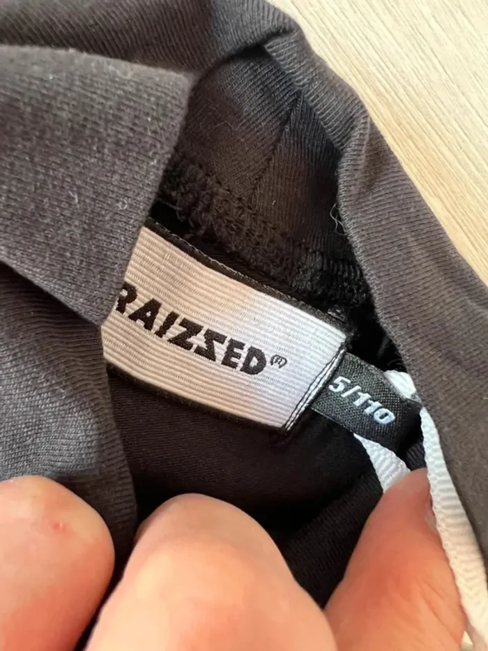 Sous pull noir Raizzed neuf 5 ans - photo numéro 3