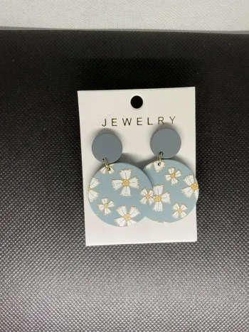 Boucles d’oreilles n°62 neuve