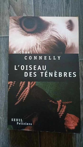 livre broché L'oiseau des ténèbres Michael Connely
