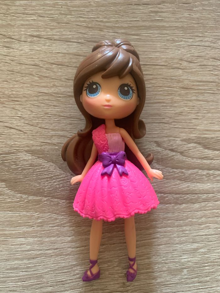 Poupée pet shop + accessoires - photo numéro 3