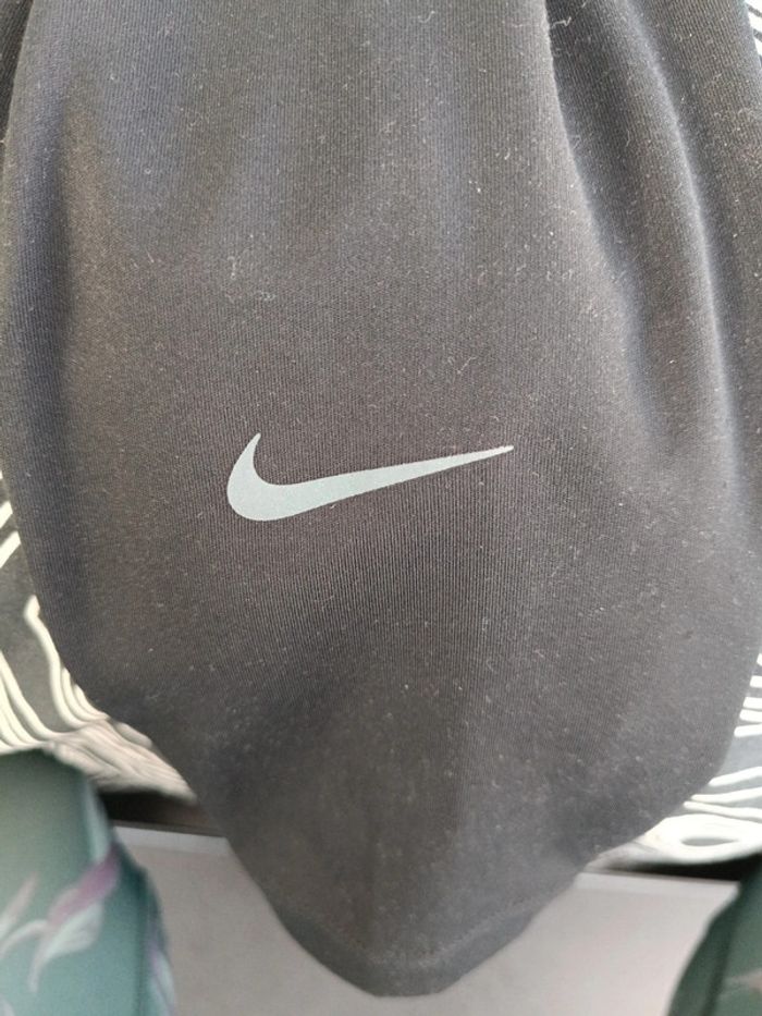 Legging neuf Nike - photo numéro 2