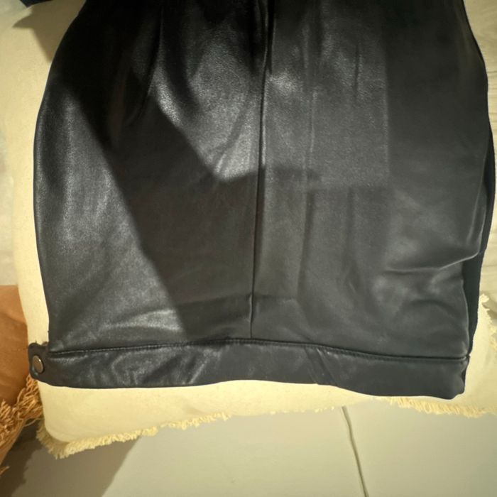 Pantalon simili cuir - photo numéro 2