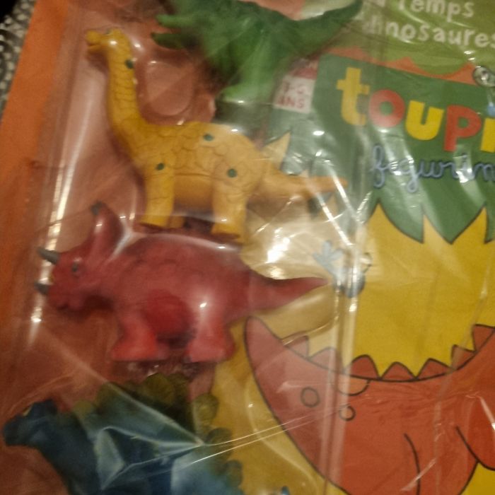 4 minis dinosaures 🎁 neuf 🎁 - photo numéro 2
