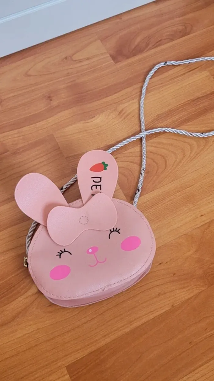 Petit sac lapin portr monnaie