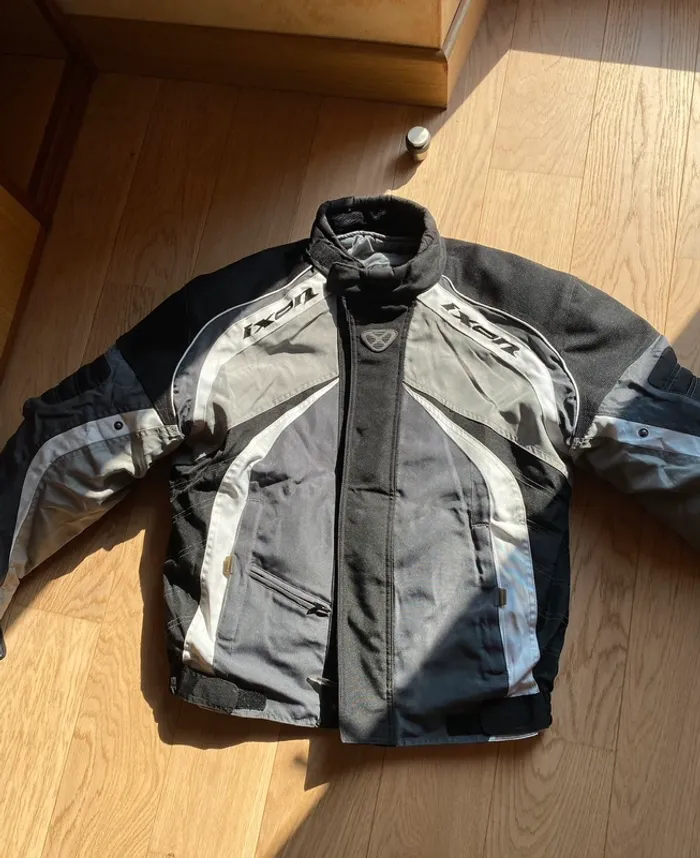 Veste moto Ixon taille L – bon état
