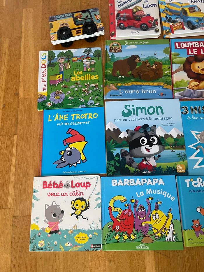 Lot livres pour petits - photo numéro 2