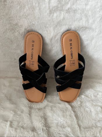 Sandales noires en daim 38