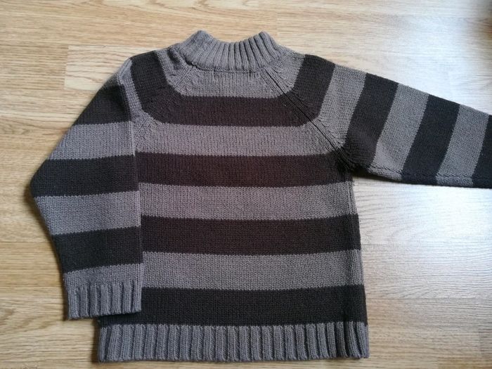Pull chaud - photo numéro 2
