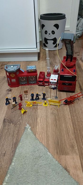 Station Pompiers firestation play set