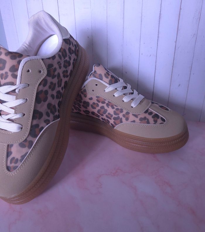 Baskets femmes léopard tendances - Taille 36 - NEUVES 🌟 - photo numéro 3