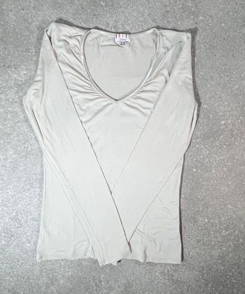 🌟 T-shirt beige à manches longues Etam taille 36🌟