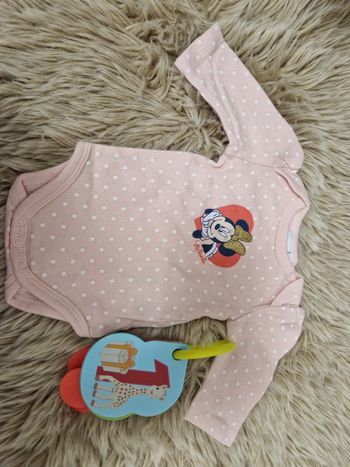 Body  bébé fille comme neuf taille 1  mois