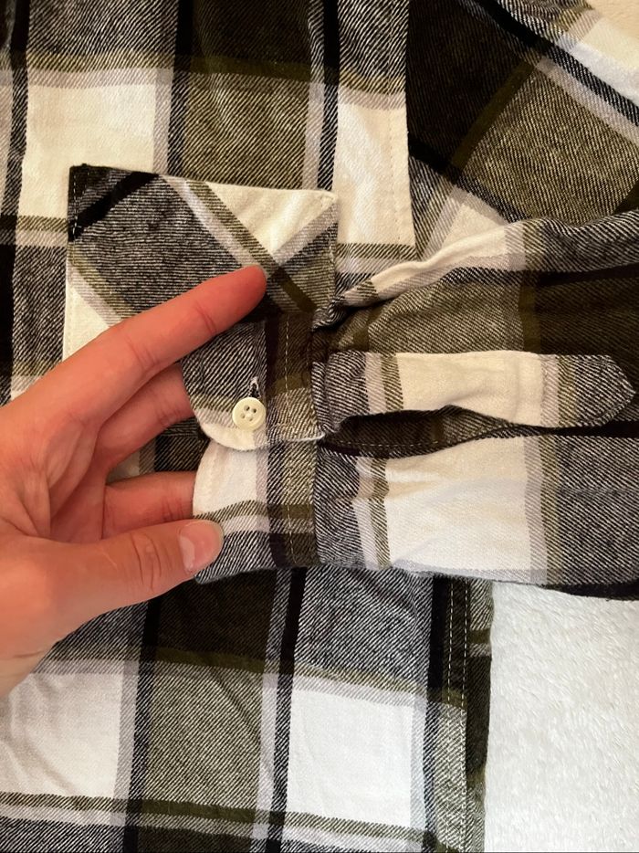 Magnifique chemise garçon - photo numéro 3