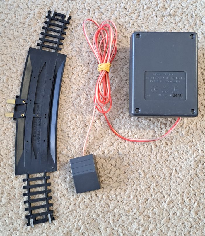 🚂 Transfo et rail Mehano pour trains miniatures - photo numéro 2