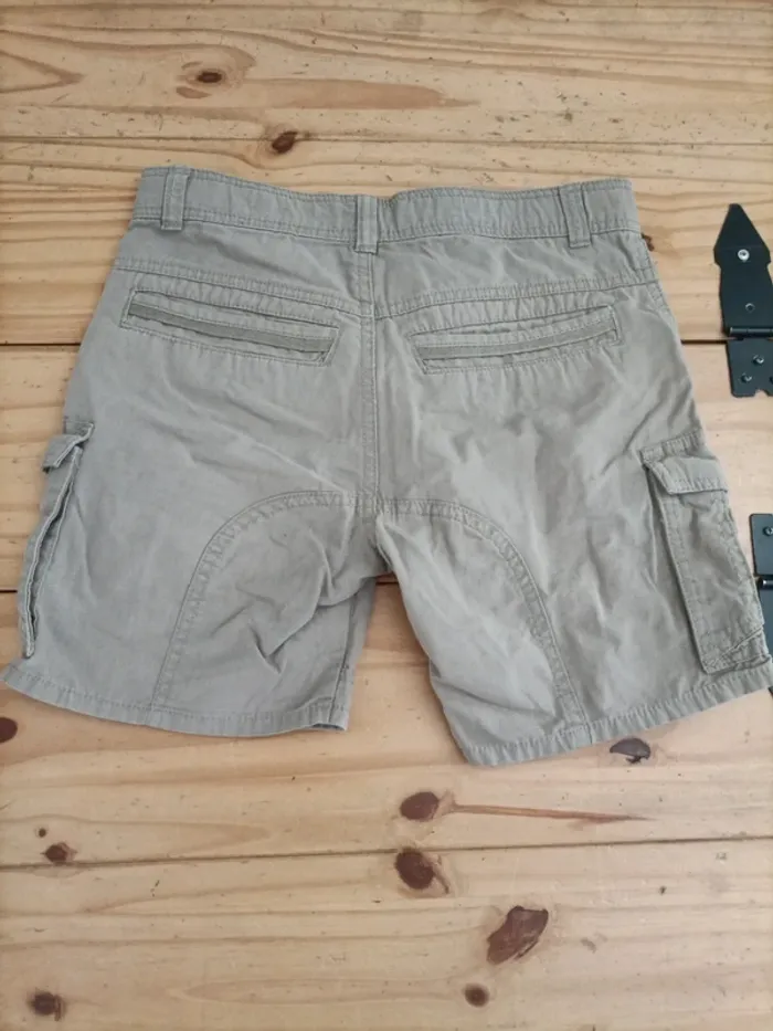Short beige - photo numéro 2
