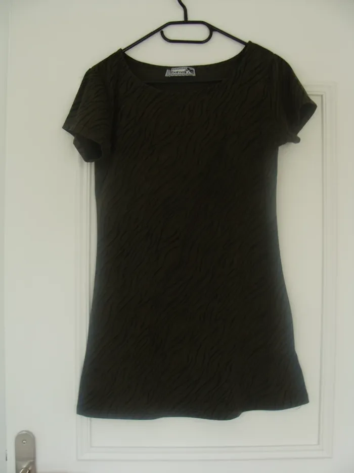 Tee shirt long