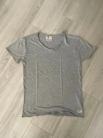 Tee shirt homme gris Red Soul