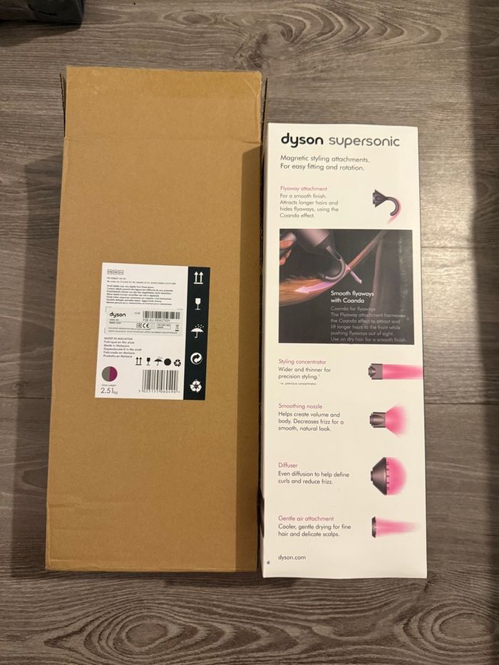 sèche-cheveux Dyson Supersonic - Neuf - photo numéro 4
