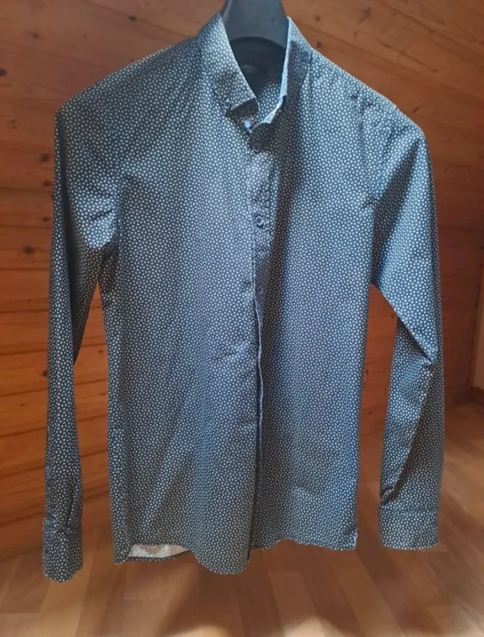 Chemise Homme à Motifs – taille M - photo numéro 2
