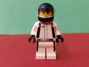 Figurine Lego McLaren - parfait état -  vrai Lego