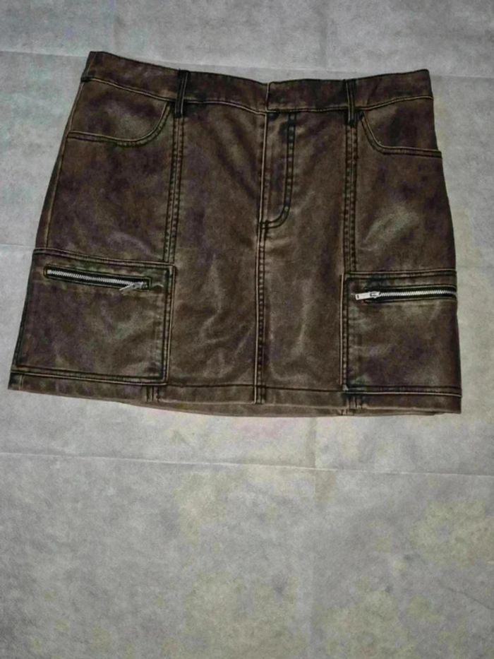 Jupe courte taille 🌹42🌹 Marron