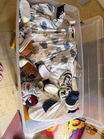 Énorme lot de vêtements bébé