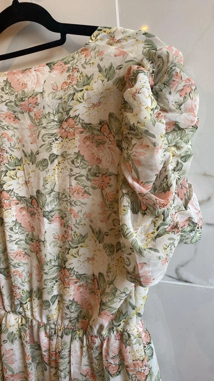 Robe imprimé fleurie, manches tombantes 🌷 - photo numéro 3