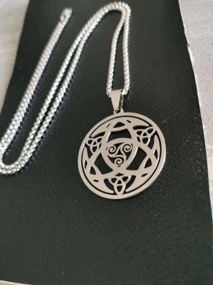 Collier et pendentif spirituel noeud celtique et triskell - photo numéro 2