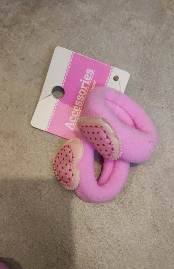 Élastique pour petite fille neuf