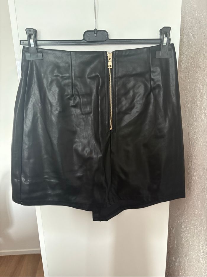 jupe simili cuir - photo numéro 2