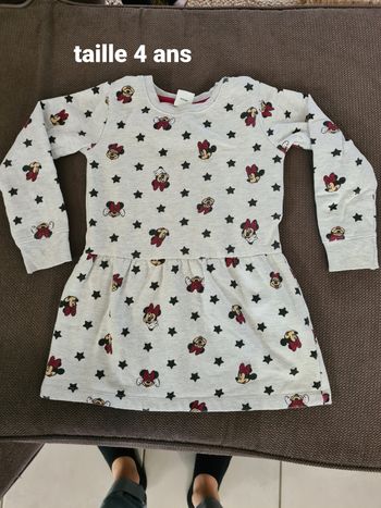 Robe disney 4 ans