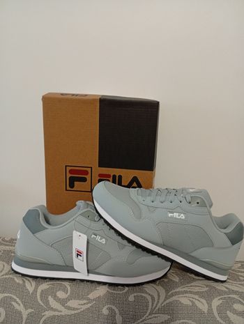 Baskets Fila neuves