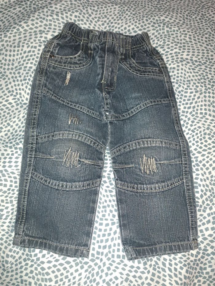 Vêtements garçon (2 ans) - photo numéro 8