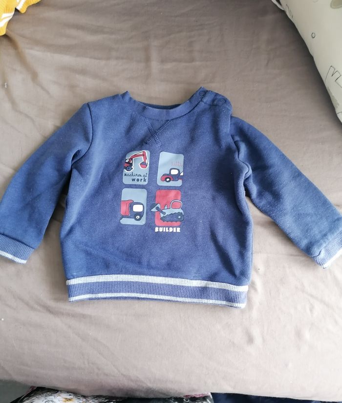 Lot de hauts - photo numéro 2